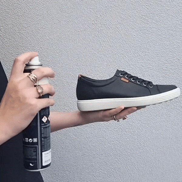 Waterproof spray