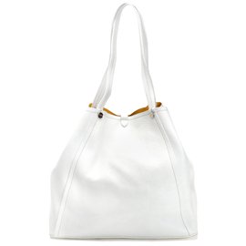 Fariza-handbags-Mikko Shoes