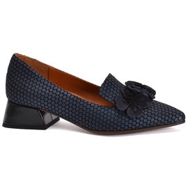 Kenji-courts-Mikko Shoes