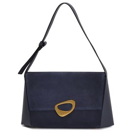 Versa-statement-piece-Mikko Shoes