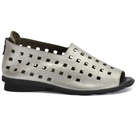 Camelia-casual-sandals-Mikko Shoes